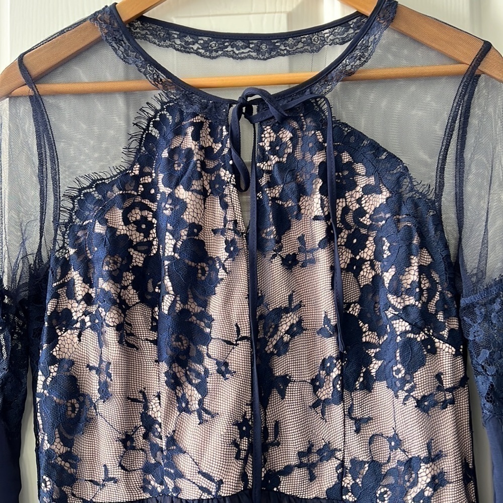 Soieblu nwt navy sheer dress. Size L NWT - image 4